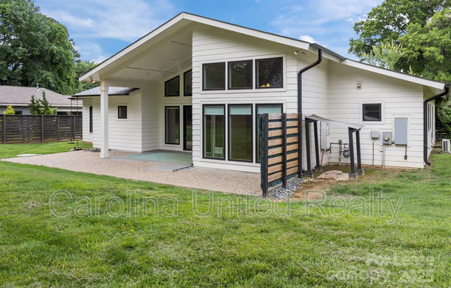 1207 LAKEDELL DR