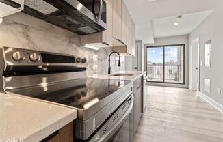 520 N 30th St 4-4