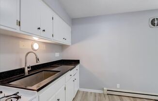 Studio, 1 bath, $779, Unit 5605-8