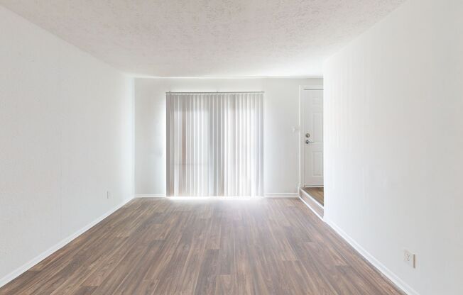 1 bed, 1.5 baths, 825 sqft, $1,197, Unit H-35