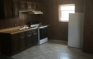 Studio, 1 bath, 500 sqft, $750, Unit 2