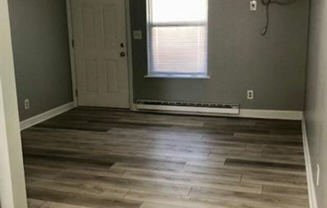 211 N Central Ave