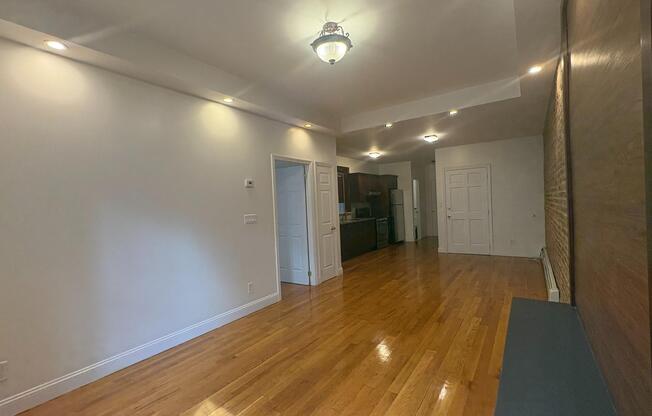 1410 JEFFERSON AVE