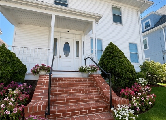 23 PARSONS ST