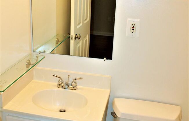 1 bed, 1 bath, 500 sqft, $2,100, Unit 110