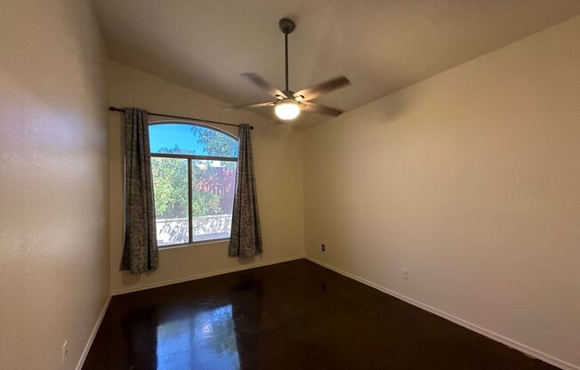 3 beds, 2 baths, $2,095