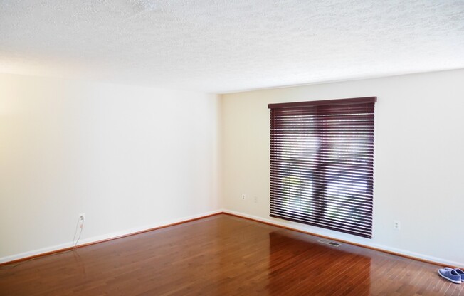 3 Bedroom Townhouse- Owings Mills, MD