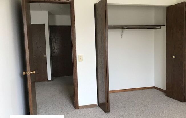 1 bed, 1 bath, $1,375, Unit 306