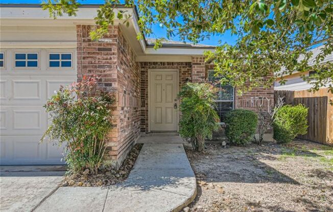Wonderful 3 BR/2 Bath 1-Story in Fabulous Wildhorse Subdivision Ready for Move-In