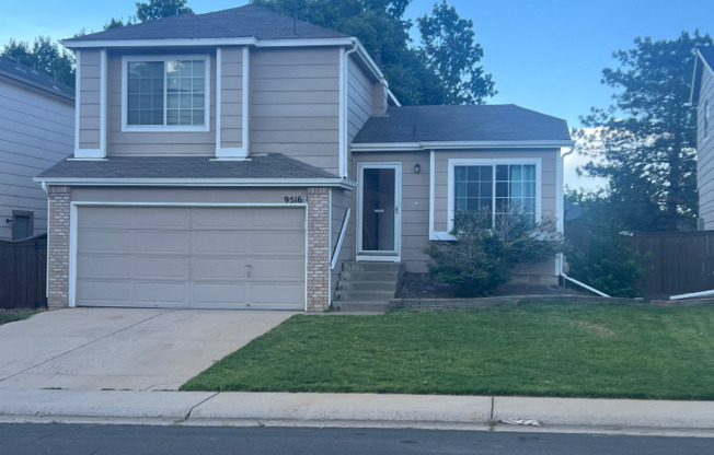 9516 CASTLE RDG CIR