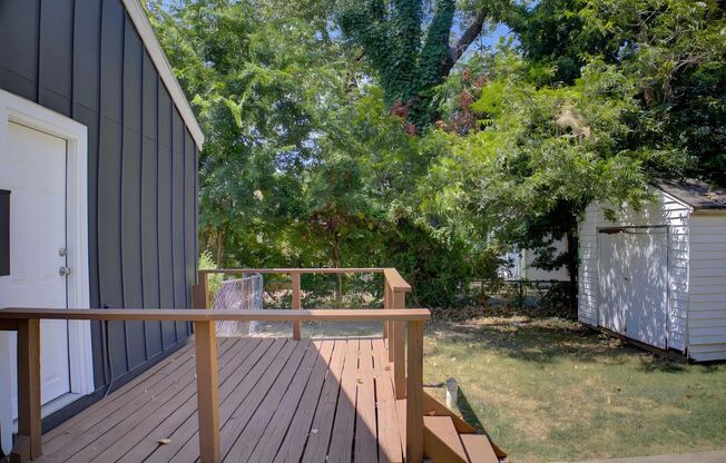 2 beds, 1 bath, 770 sqft, $1,250, Unit 4615 E 4th Place