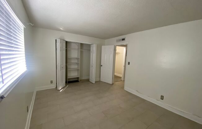 1151 NE 16th Ct