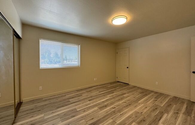 2 beds, 1.5 baths, 1,050 sqft, $1,495