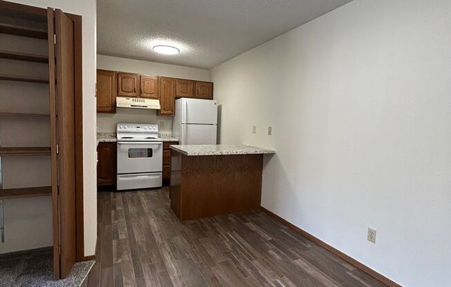 2 Bed, 2 Bath 4-plex unit in Fargo!