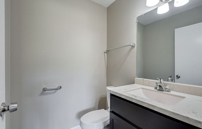 2 beds, 1.5 baths, 950 sqft, $1,399, Unit 6371 - 73