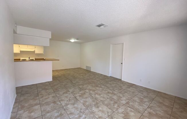 *DONT MISS OUT ON THIS GREAT MOVE IN SPECIAL! 1/2 OFF OF FIRST FULL MONTHS RENT!!