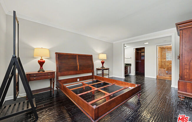 2 beds, 2 baths, 1,088 sqft, $4,800, Unit 510