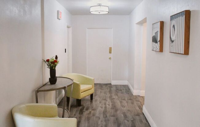 1 bed, 1 bath, 800 sqft, $2,200, Unit 206