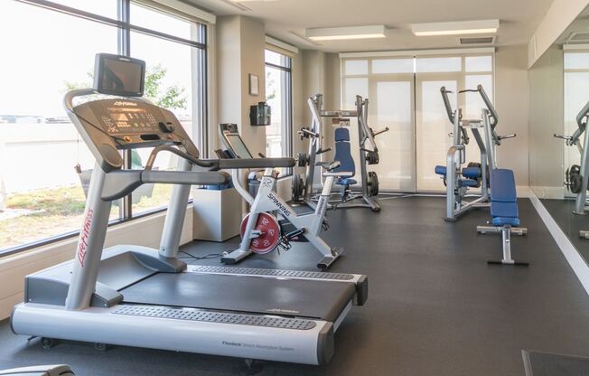 1 bed, 1 bath, $3,000, Unit 820