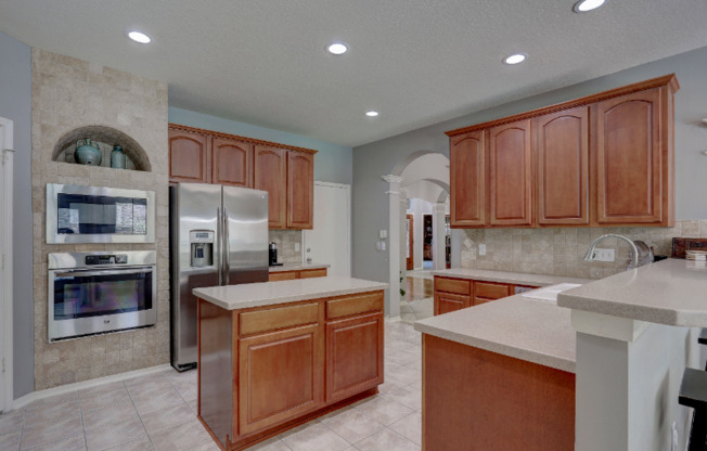 19 S LINTON RDG CIR
