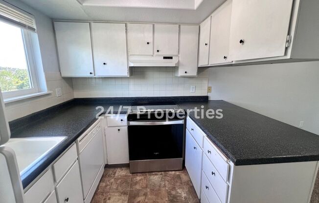 2BD I 1BA - Oregon City