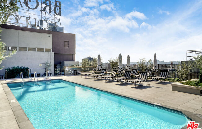 1 bed, 1 bath, 1,560 sqft, $7,500, Unit 1007