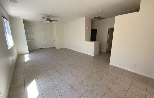 RARE SINGLE STORY IN SUMMERLIN! 3 bed, 2 bath.