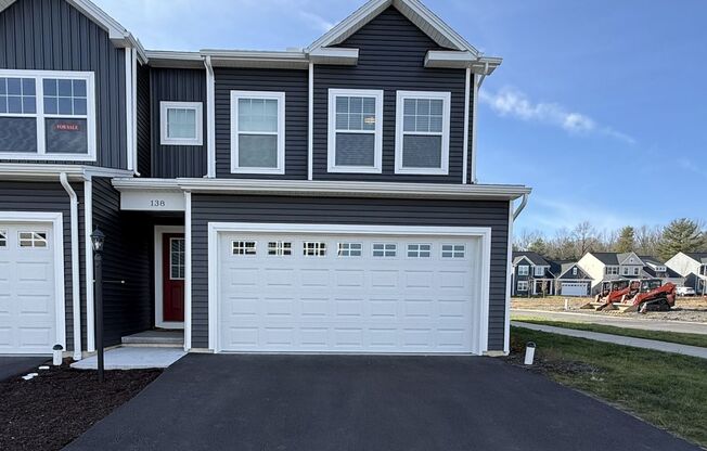 New Construction 3-Bedroom Townhome!