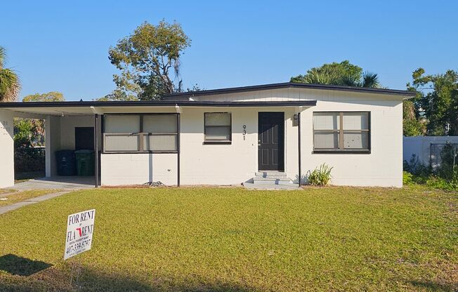 REMODELED 3 BEDROOM / 1 BATH / CARPORT (WINTER PARK!)