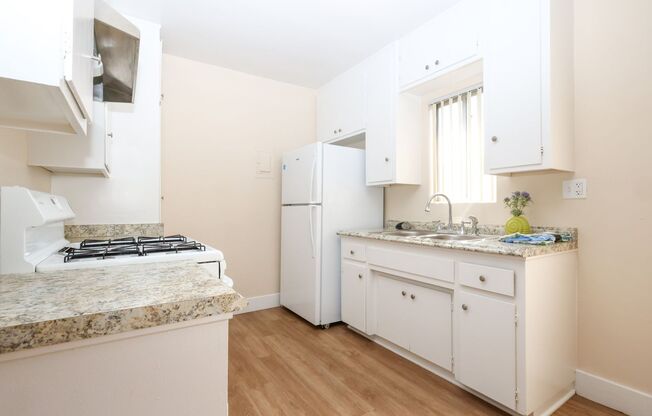 630 &amp; 638 Silverwood