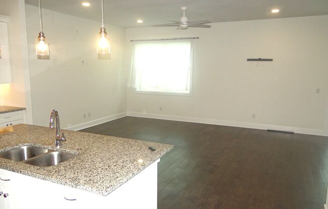 3 bedroom/3bath Townhome in Dunedin