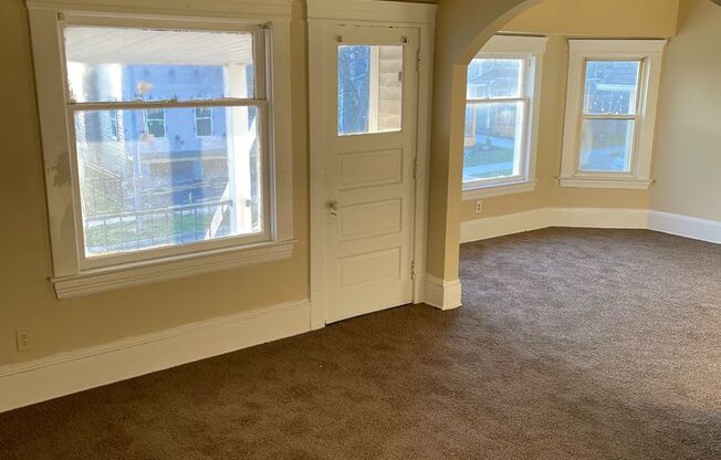 W. 57th 1820 - Triplex - selling