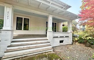 4725 and 4727 NE 10th Ave