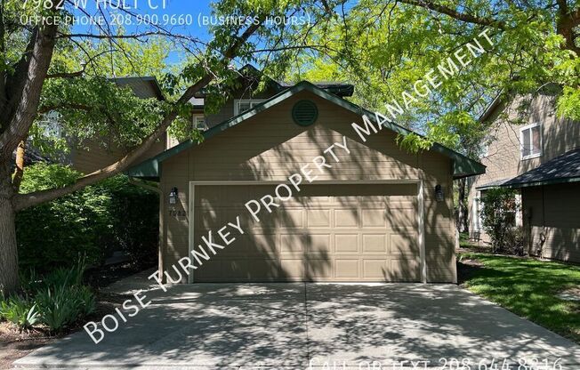 7982 W HOLT CT