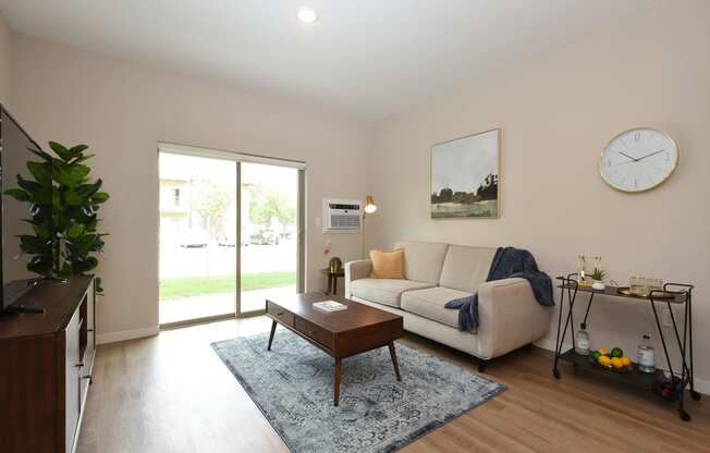 Glen Pond Addition | Living Room