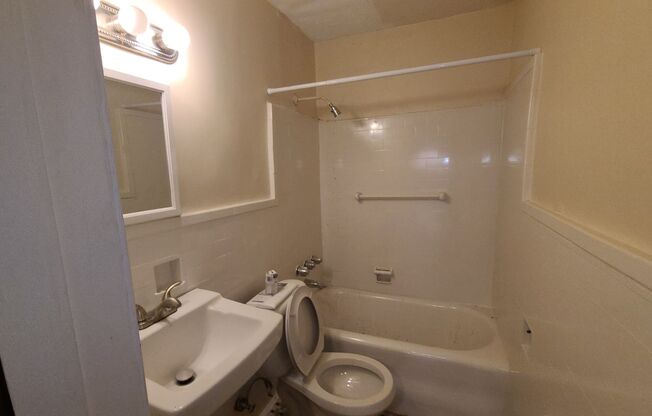 Lebanon Hall Apartments