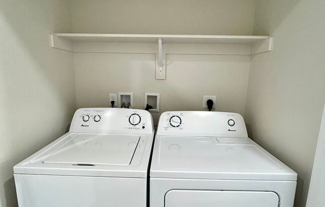 2 beds, 2 baths, 1,188 sqft, $1,795, Unit 10119 S 131st Street Unit 204 B1188 S10