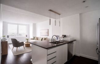1 bed, 1 bath, 706 sqft, $4,795, Unit 22G