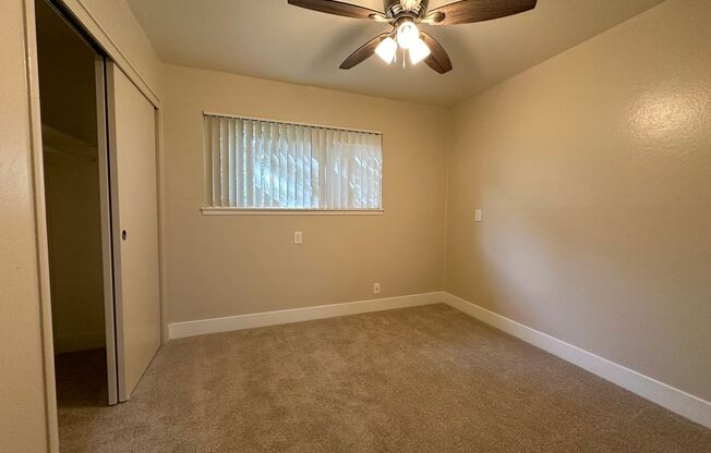 2 beds, 1 bath, $1,795, Unit 271304