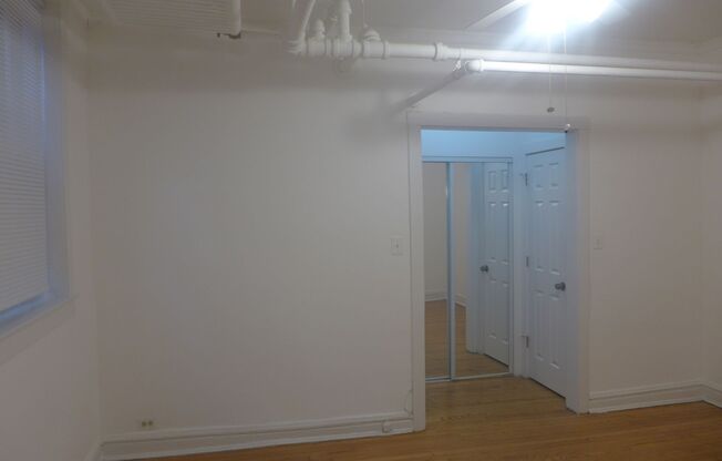 1 bed, 1 bath, 652 sqft, $1,695, Unit G