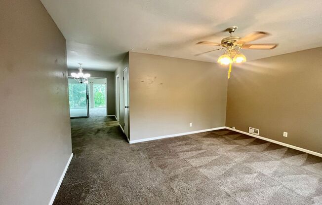 ** Move in Special** 3 bed 2 bath Ranch w/ finished basement in MarLee Neighborhood