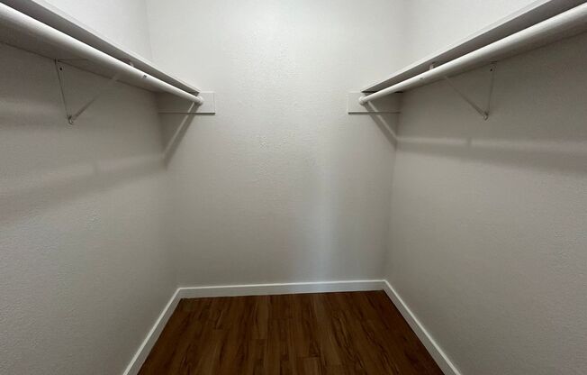1 bed, 1 bath, 750 sqft, $1,115, Unit ABB-2-207