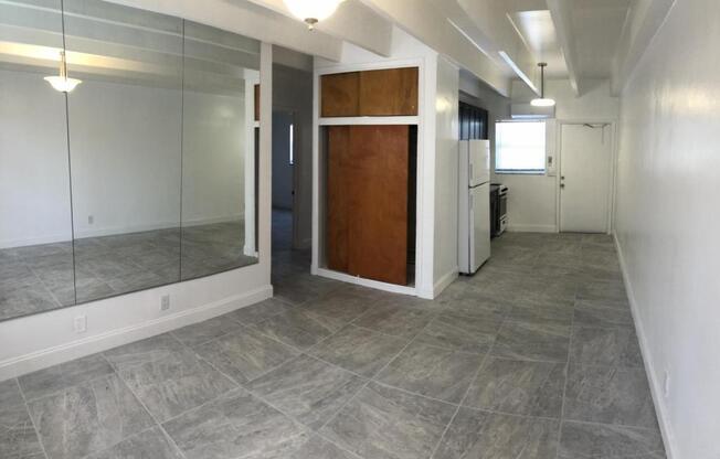 715 7 ST