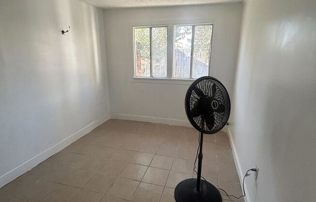 2 beds, 1 bath, 1,532 sqft, $1,350