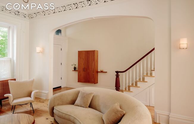 246 BERGEN ST