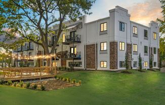 Vineyards on Garland Apartments