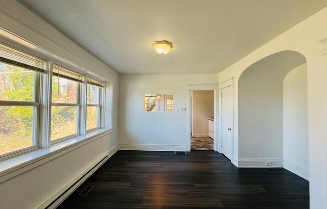 1 bed, 1 bath, 1,500 sqft, $950, Unit 2710 A