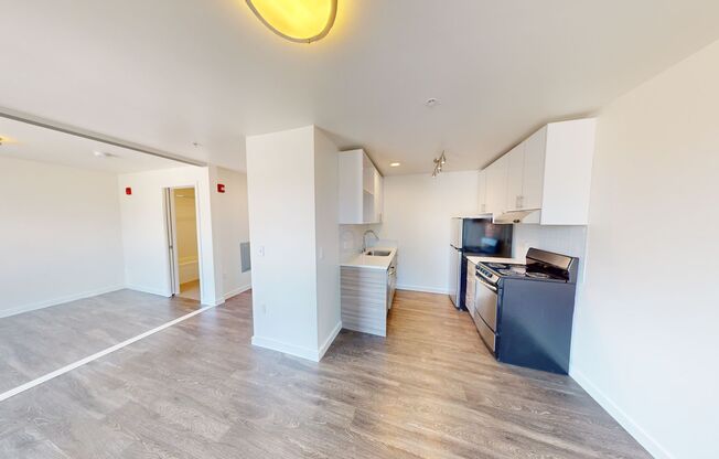 1 bed, 1 bath, 385 sqft, $1,695, Unit 513