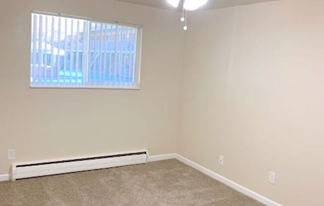 2 beds, 1 bath, 832 sqft, $1,775, Unit 117