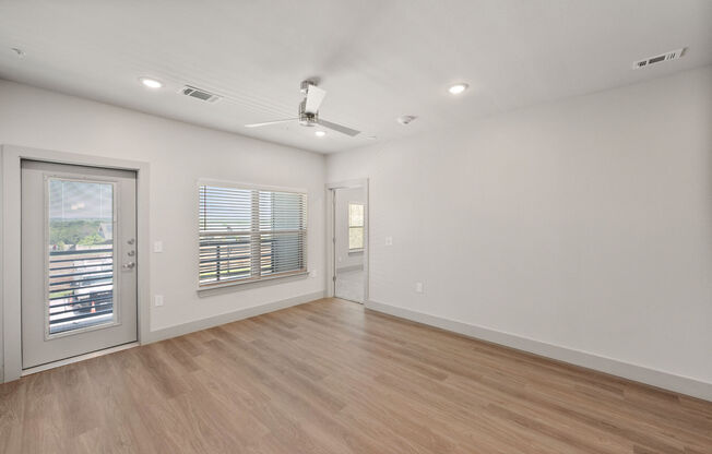 2 beds, 2 baths, 1,314 sqft, $2,325